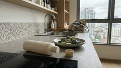 Go green go glam เปลี่ยนขวดครีมอาบน้ำใช้แล้วเป็นแฟชั่นลิมิเต็ด ทำได้จริงในกรุงเทพฯ