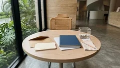 ศิลปะเพื่อผู้ลี้ภัยที่ MOCA Bangkok ชวนดูงานฟรีและช่วยต่อทุนการศึกษา